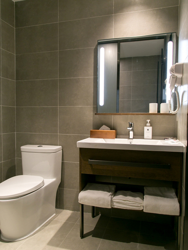 Bathroom 4, Hanting Hotel Changchun Jingyue Changying Century City, Changchun