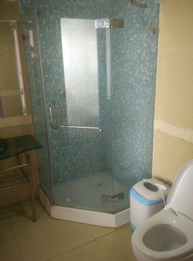 Bathroom 5, Venice Crown Holiday Center, Lianyungang