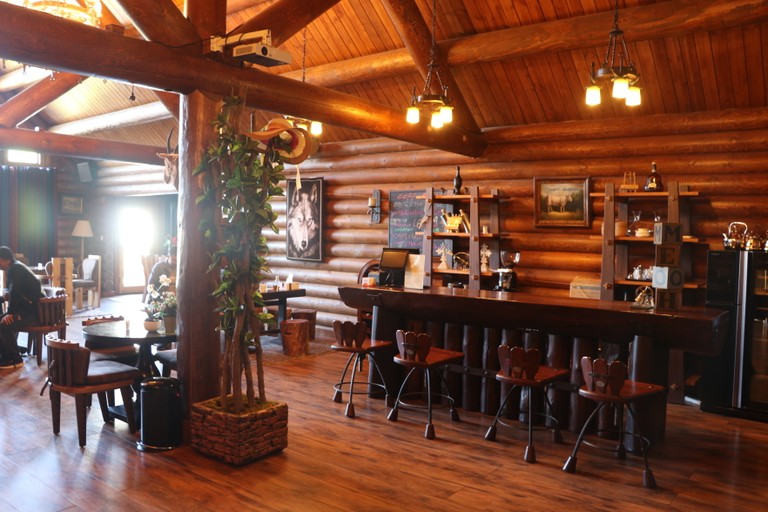 Food & Drinks, The Four Seasons Amusement Hotel Kanas, Altay