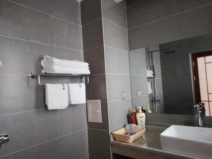Bathroom, Yintai Hotel, Pu'er