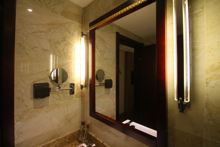 Bathroom 2, Yunyi Hotel Shanghai Hongqiao Hub Xujing Branch, Shanghai