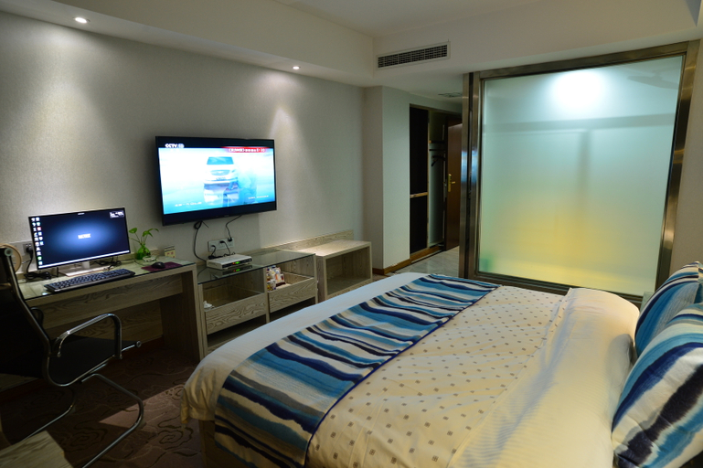 Bedroom 2, Qianjiang Hotel, Qianjiang