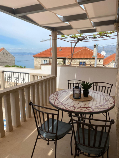 Water view, House Atlantic, Postira