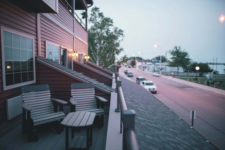 Terrace/patio, Riverhouse Inn on Water Street, Saint Clair