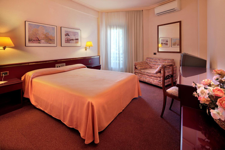 Bedroom, Rey Sancho Ramirez, Huesca