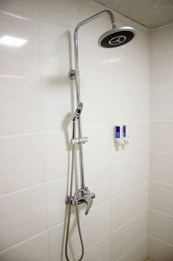 Bathroom 2, Shenyang Beisi Hotel, Shenyang