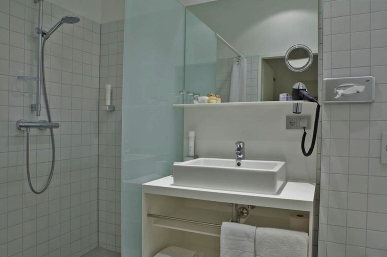 Bathroom 3, Stadthotel Waidhofen an der Thaya, Waidhofen an der Thaya