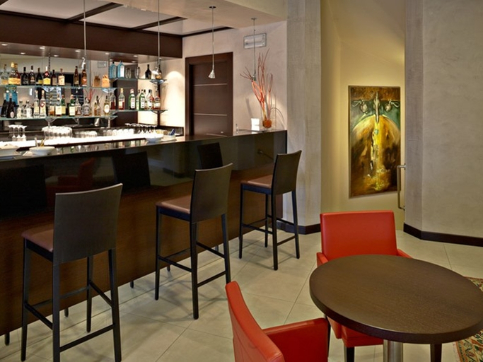 Food & Drinks 5, Hotel Europa, Reggio Nell'Emilia