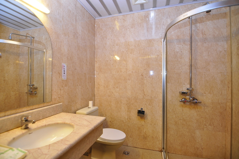 Bathroom 3, Dalian Hotel, Xishuangbanna Dai