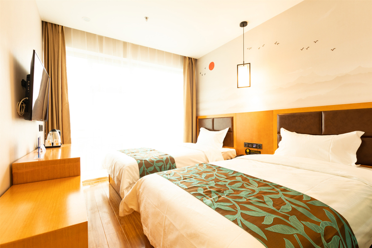 Bedroom, Super 8 (Beijing Chaoyangmen Subway Station & Beijing Workers Stadium), Beijing