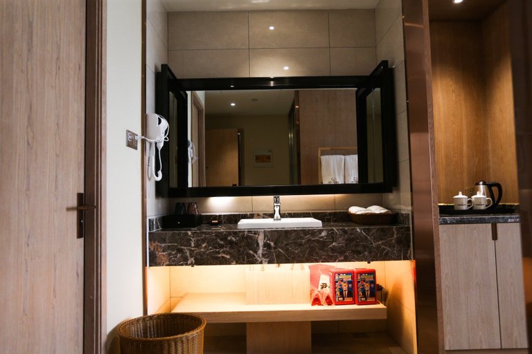 Bathroom 3, Junyue Resort Hotel, Jiaxing