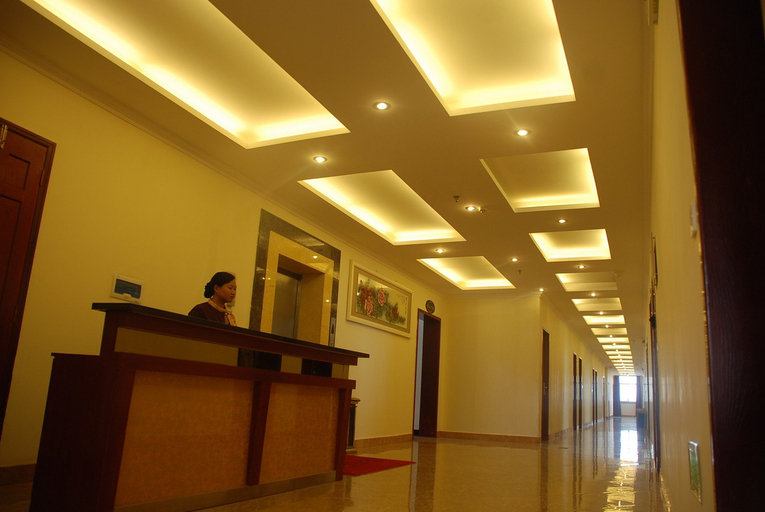 Others 4, East Business Hotel, Nanyang