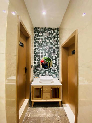 Bathroom 3, GreenTree Inn Luoyang Railway Station Wangfujing Wangcheng Park, Luoyang