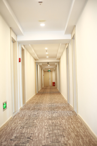 Others 4, Hanting Hotel (Baoding Railway Station East Square), Baoding