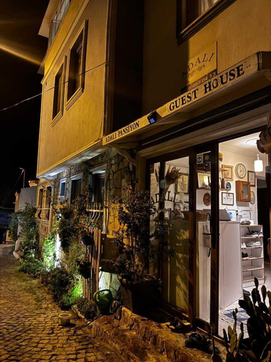 Front of property - evening/night 5, Adali Pansiyon, Bozcaada
