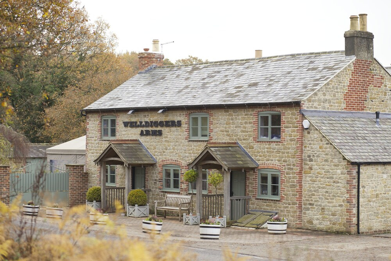 Exterior & Views, ザ ウェルディガーズ アームズ, West Sussex