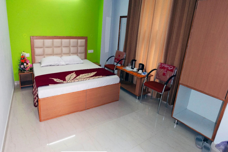 Bedroom 2, Goroomgo Divine Hills Shimla, Shimla