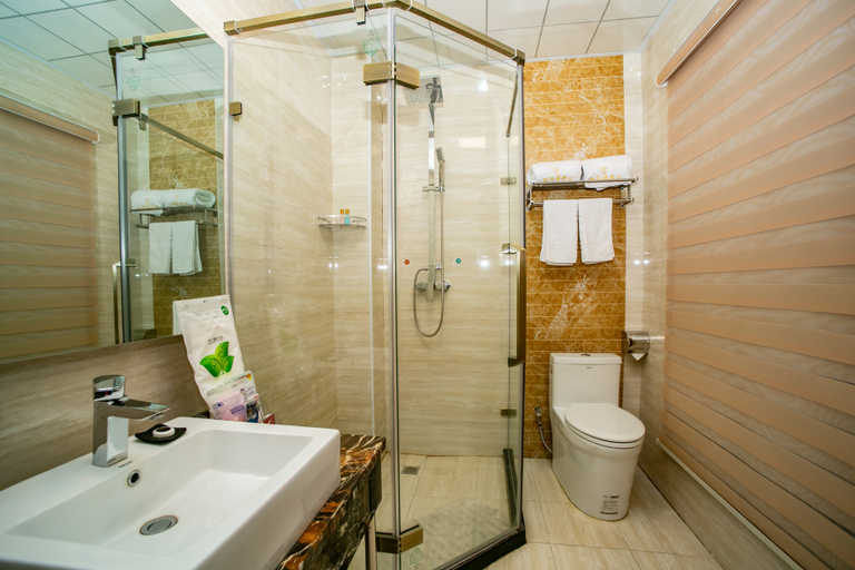 Bathroom 3, Jinfenghu Hotel, Baiyin