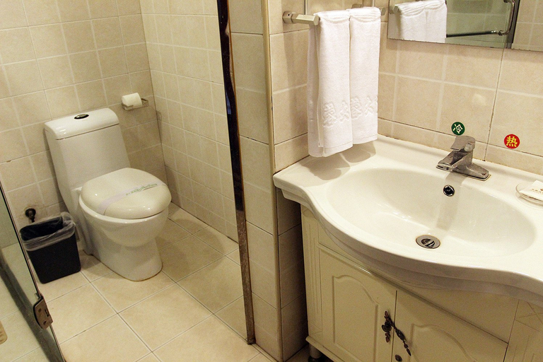 Bathroom 4, Taiyuan Furong Hotel, Taiyuan