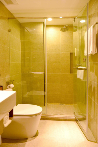 Bathroom 3, ホームイン プラスホテル(), Yantai