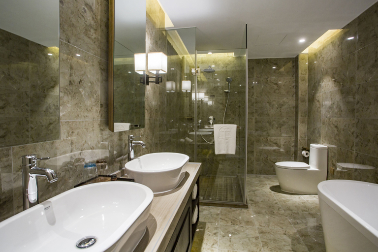 Bathroom 2, Nantang Yueju Hotel, Ningbo