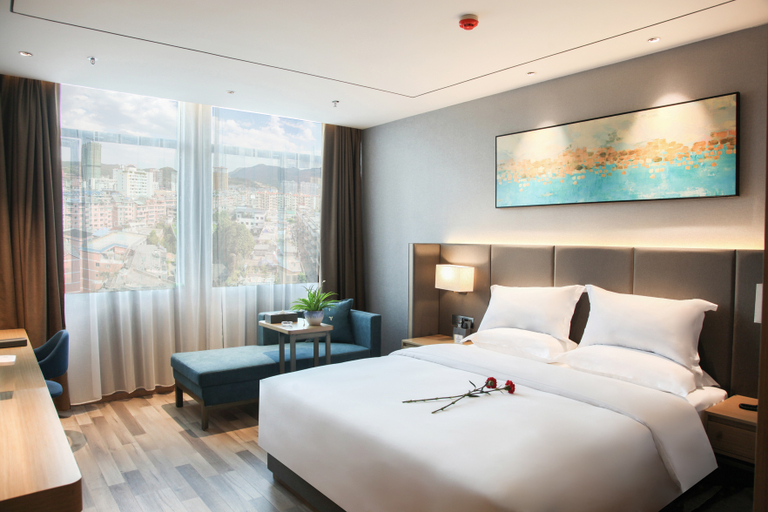 Bedroom 2, Xiang Di Ya Hotel, Qiannan Buyei and Miao