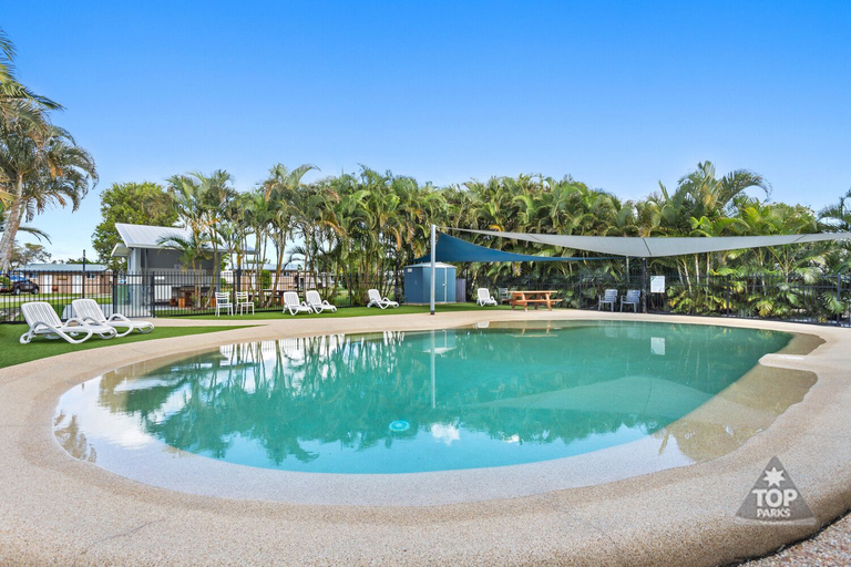 Sport & Beauty 2, Tin Can Bay Tourist Park Cabins, Cooloola (excl. Gympie)