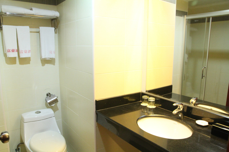 Bathroom 2, VIP Hotel, Jiangmen