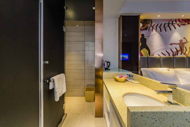 Bathroom 2, FuzhouSportsGardenHote, Fuzhou