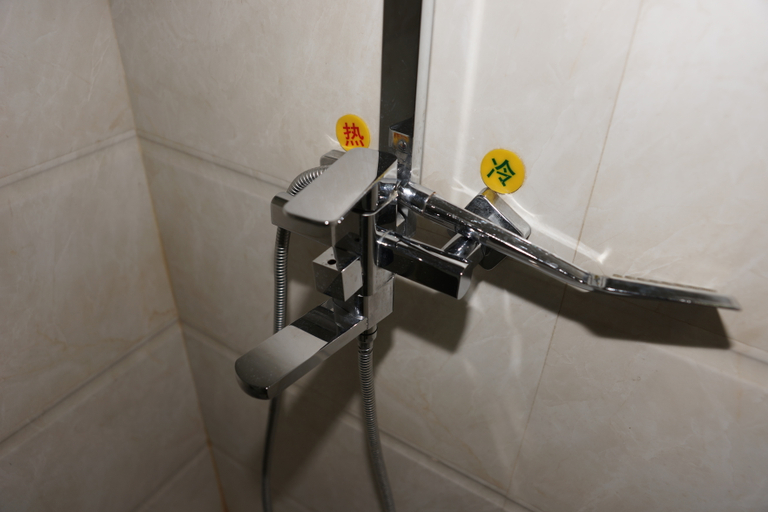 Bathroom 3, Tiancheng Hotel, Turfan