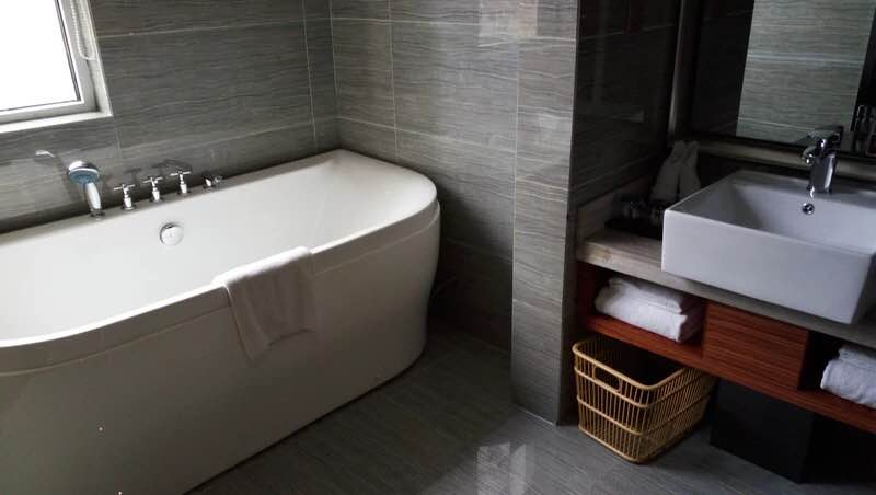 Bathroom, Shiji Jinyuan International Hotel, Xiangxi Tujia and Miao
