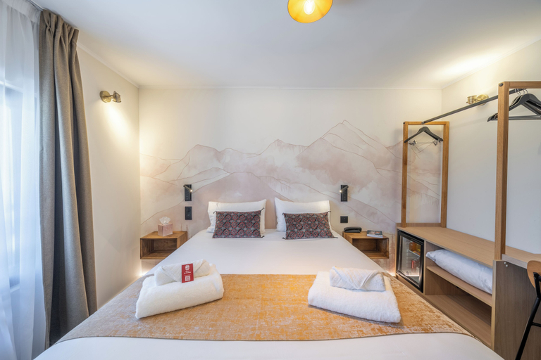 Bedroom 4, Logis Hôtel de l'Artuby, Alpes-Maritimes