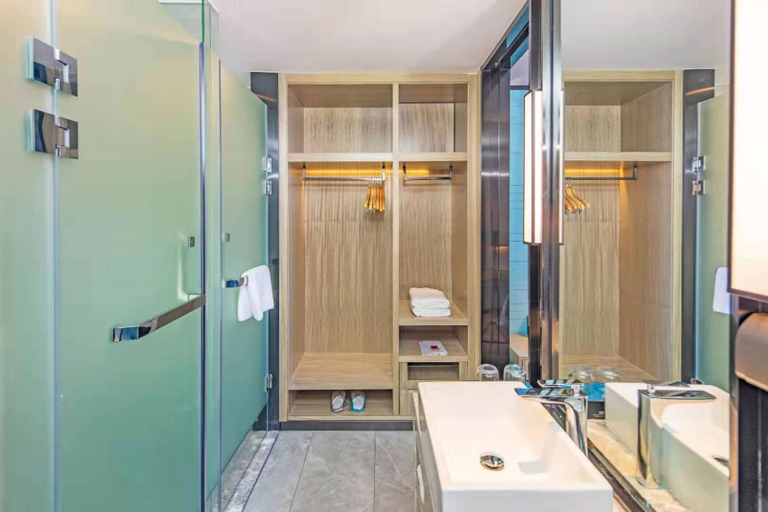Bathroom 3, Echarm Hotel Guilin Railway Station the MixC, Guilin