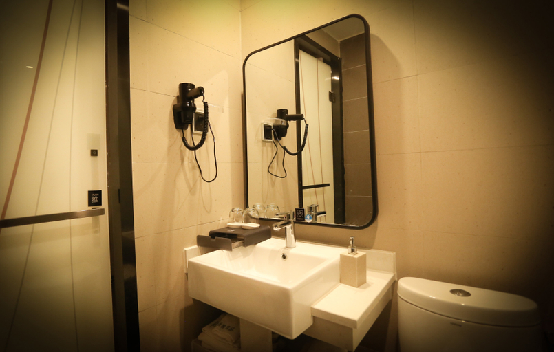 Bathroom 3, TANKUP KAIFENG GULOU HOTEL, Kaifeng