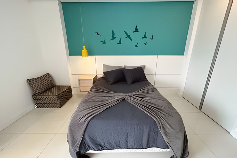 Room 4, Clube XV, Santos