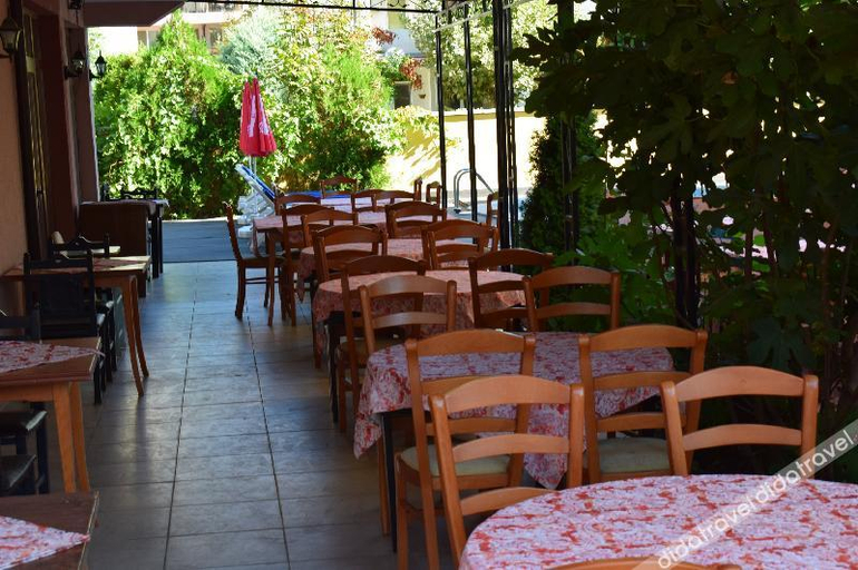 Food & Drinks 3, Ryor Hotel - Restaurant & Free Parking, Nesebar