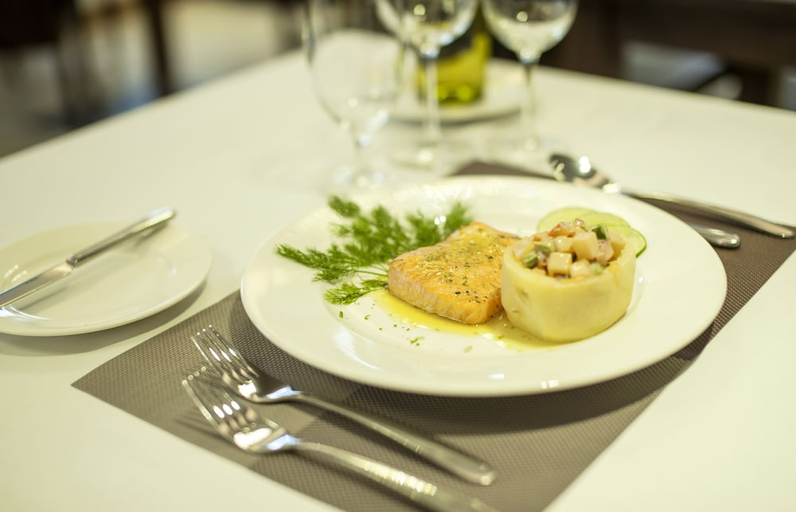 Food & Drinks 5, Sonnet Saigon Hotel, District 3
