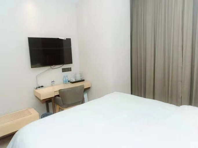 Bedroom 2, Lavande Hotel Taizhou Medicine Market People's Square, Taizhou