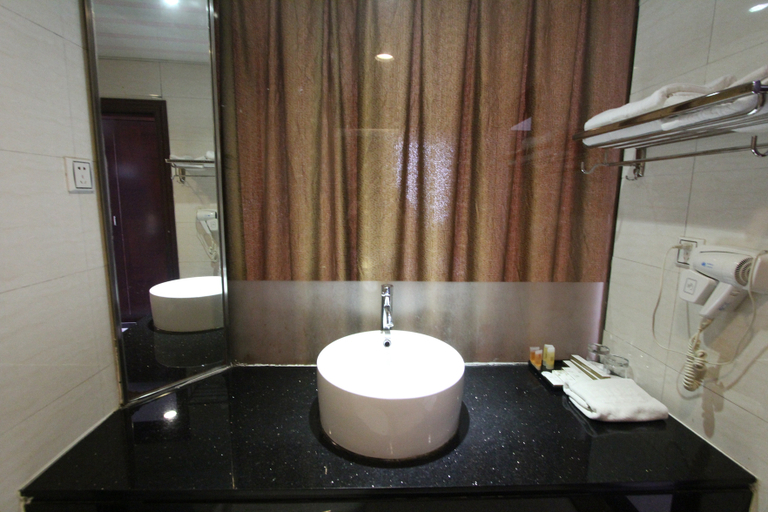 Bathroom 3, Fu Shi Hotel, Zhaoqing