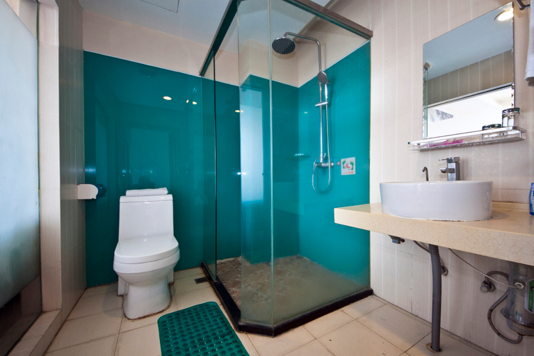 Bathroom 3, Super 8 Hotel (Fuqing Jianingna Longtian), Fuzhou