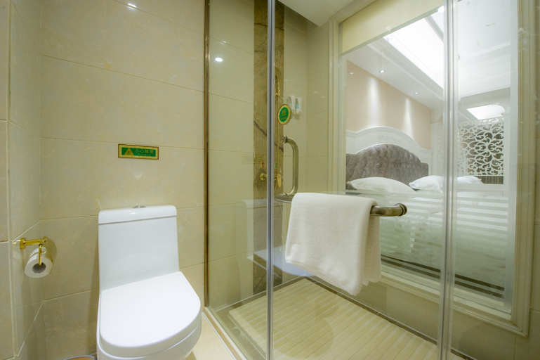Bathroom 2, Vienna International Hotel (Guilin station Hongling Road shop), Guilin