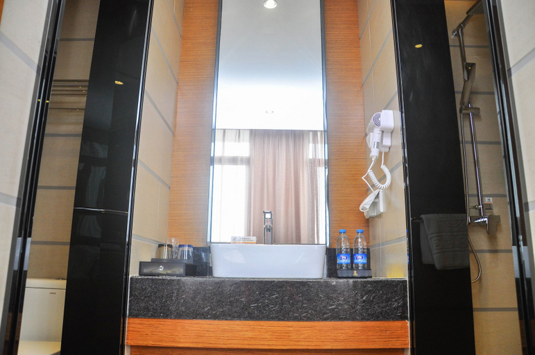 Bathroom, Liying Hotel, Guangzhou
