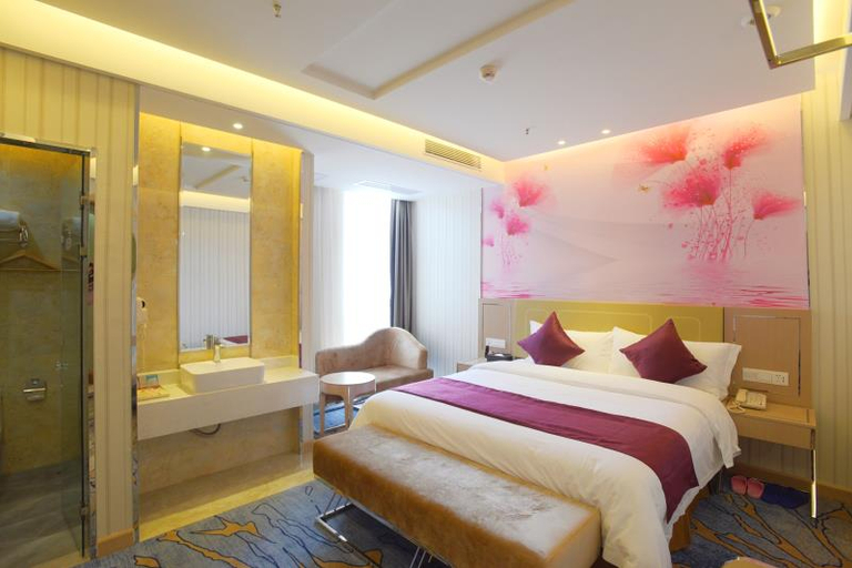 Bedroom 2, Crystal Love Theme Hotel (Shenzhen Shangmeilin Metro Station Store), Shenzhen