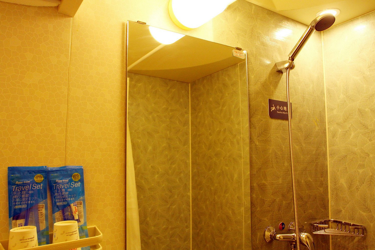 Bathroom, Grace Inn Jinan Hualong Road, Jinan
