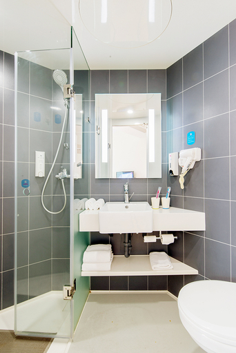 Bathroom 4, Hanting Hotel Dalian North Railway Station, Dalian