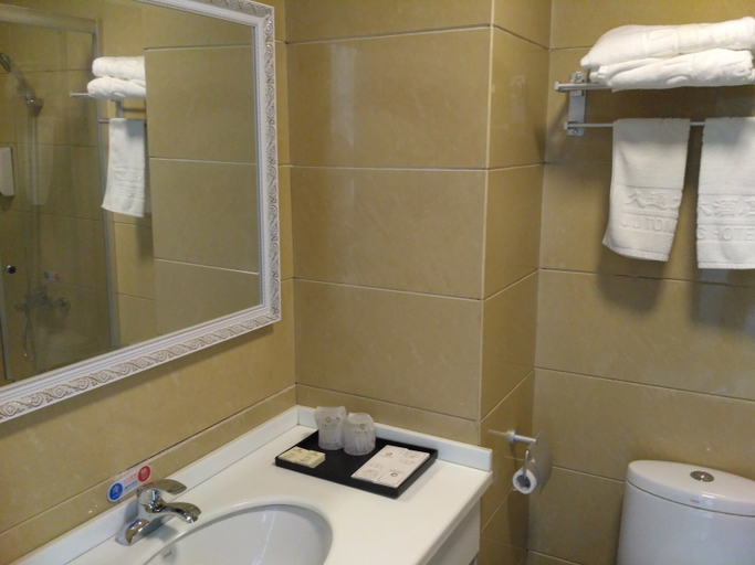 Bathroom 2, Haifanxing Chain Hotel (Jiutong Branch), Xiaogan