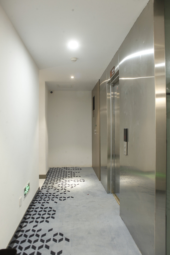 Others 2, 7 Days Premium Hotel (Longnan Changjiang Avenue), Longnan