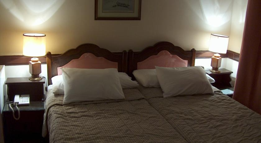 Bedroom 3, Cairo Cosmopolitan Hotel, 'Abdin