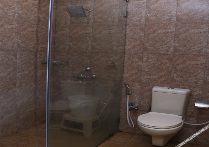 Bathroom 4, Visava Amusement Park & Resorts Panvel, Raigarh