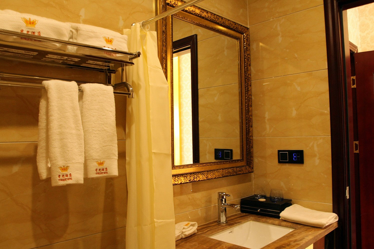 Bathroom 4, Yijing Hotel, Zhongshan